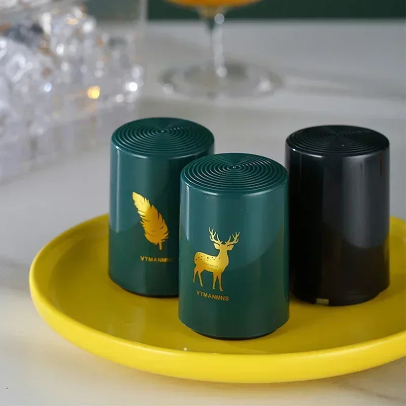 Kreatywny Magnetyczny Otwieracz do butelek z Automatycznym Zamykaniem 🍺